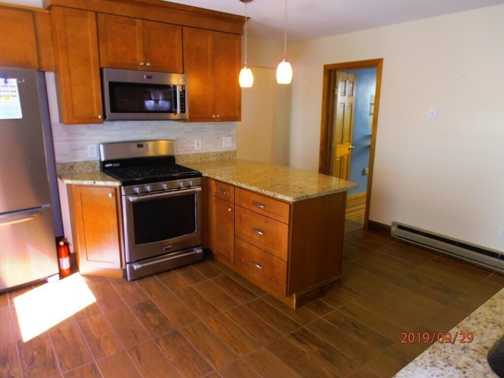 Primary Photo - 108 Prospect St