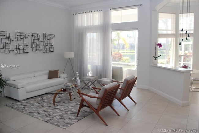 Building Photo - 10898 Bal Harbor Dr