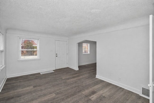 Foto del edificio - 19162 Conley St