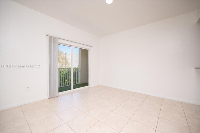 Foto del edificio - 11403 NW 89th St