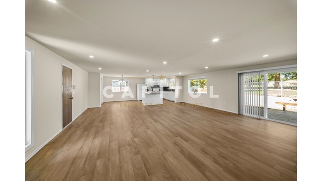 Building Photo - 6417 Congressional Dr SE