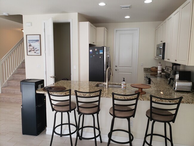 Building Photo - 15851 Portofino Springs Blvd