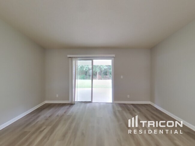 Foto del edificio - 45190 Ingleham Circle Callahan FL