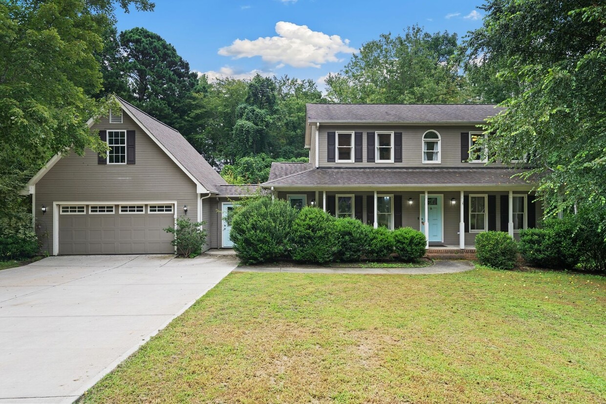 3 bed 2.5 bath with large lot and bonus ro... - 3 bed 2.5 bath with large lot and bonus ro...