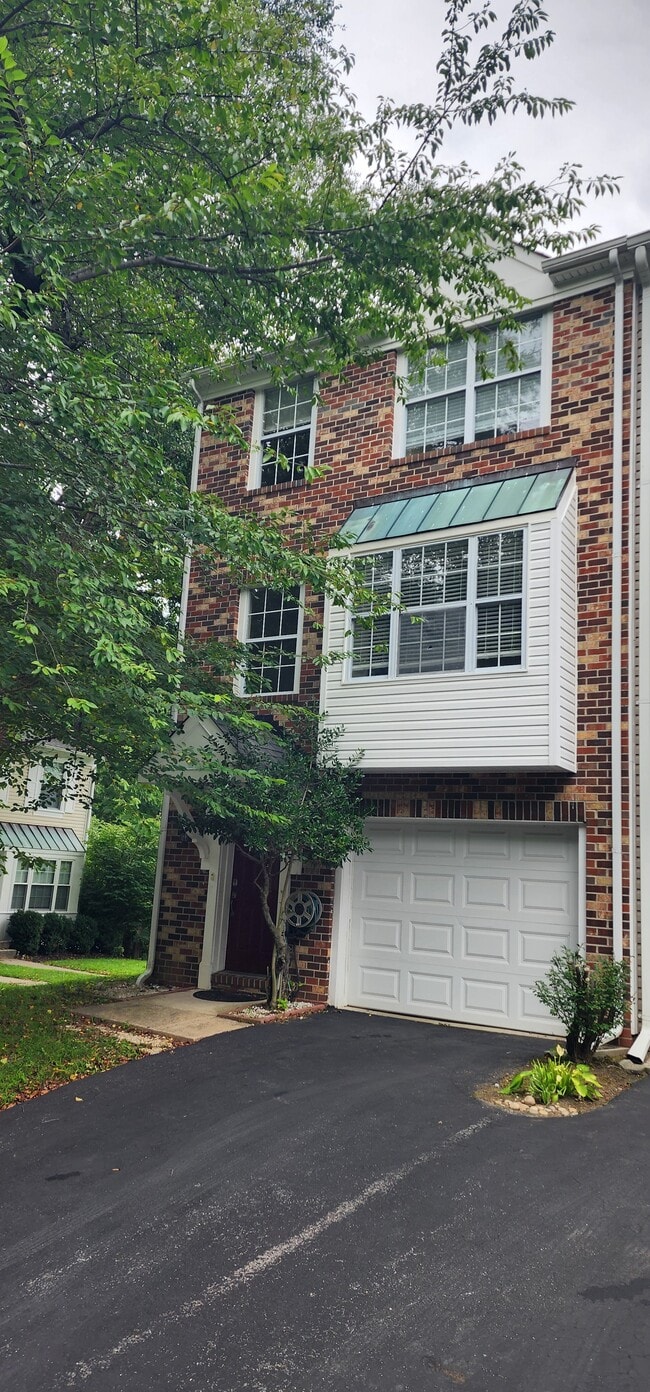 Building Photo - 18225 Paladin Dr