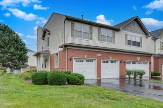 Building Photo - 24039 Walnut Cir