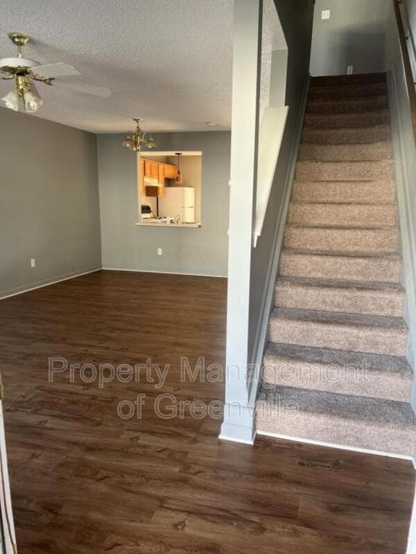 Building Photo - 30 Buff St