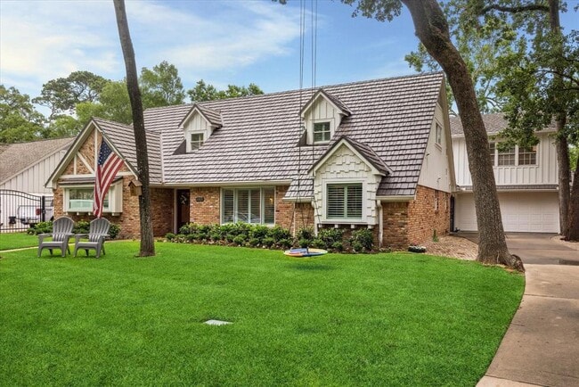Foto del edificio - 13035 Pebblebrook Dr