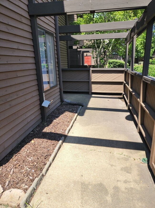 Foto del edificio - Lovely 2 Bedroom Condo in Virginia Beach