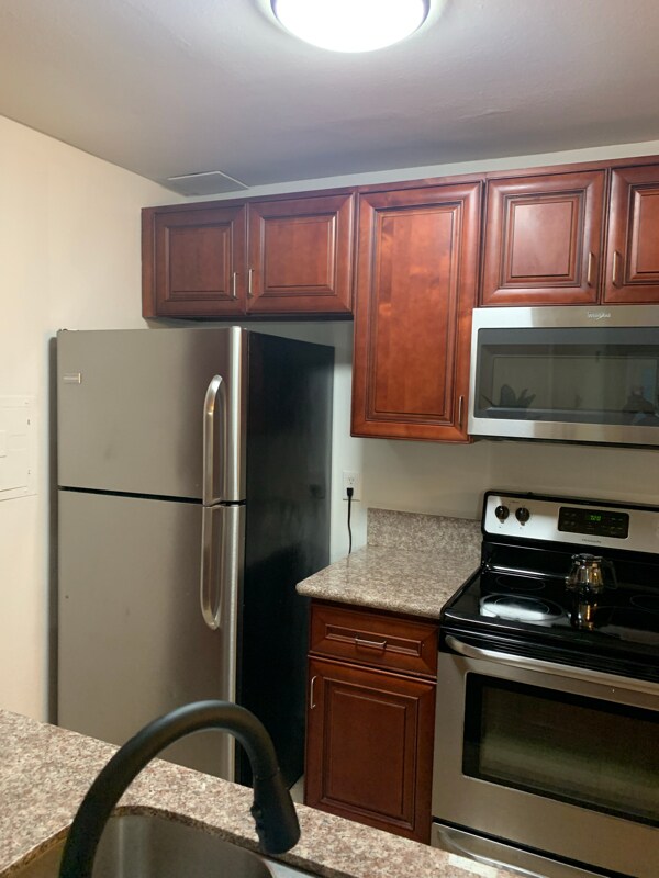 Foto del edificio - 5460 White Oak Ave