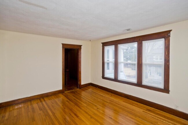 Foto del edificio - 58-60 Ionia St