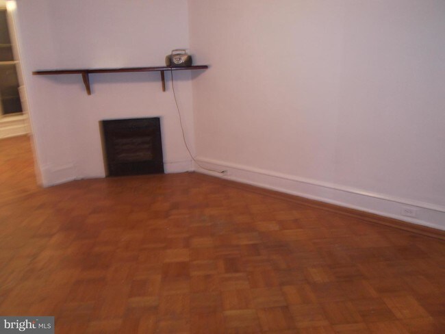 Foto del edificio - 1158 Wagner Ave