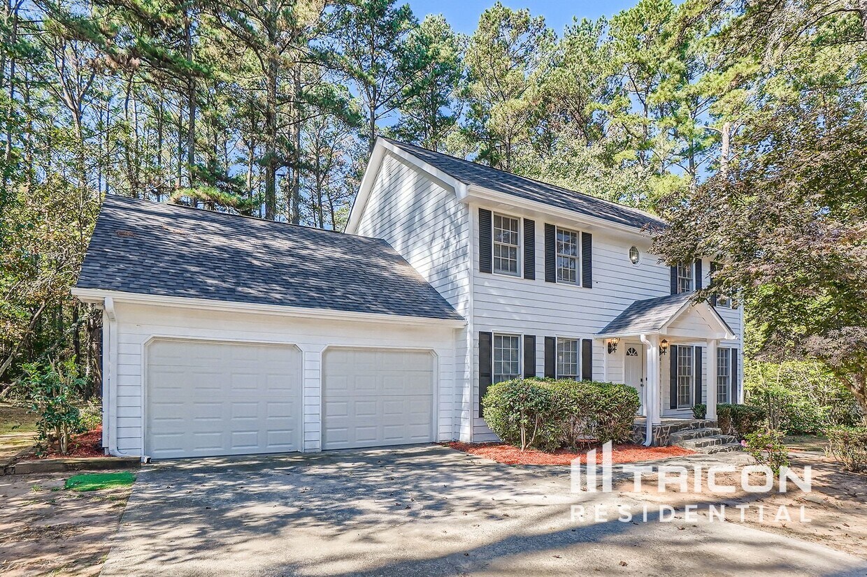Foto principal - 551 Banks Rd E