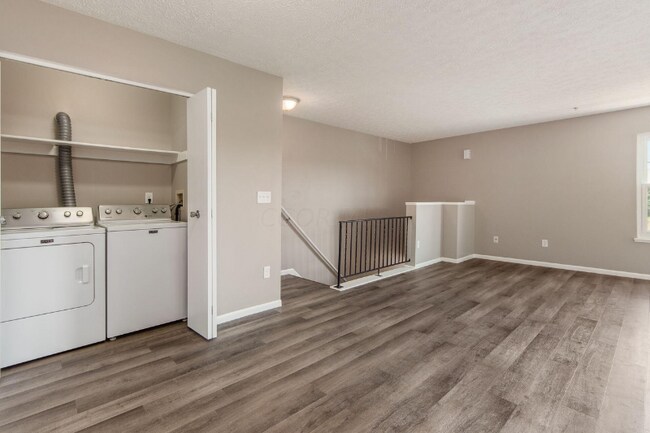 Foto del edificio - 10721 Southwind Dr