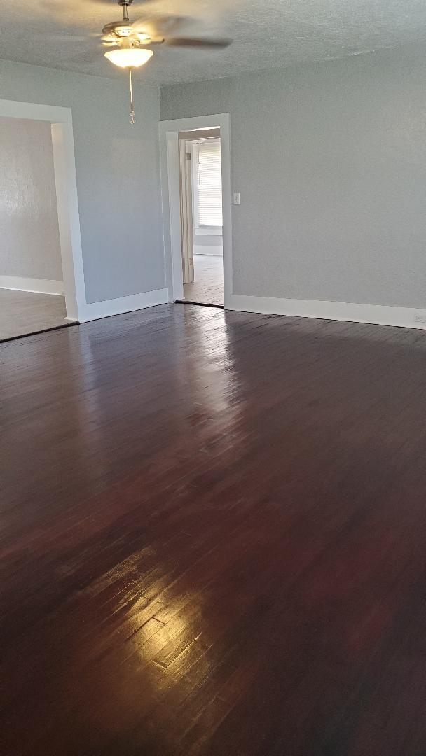 Foto del edificio - 705 Louisiana Ave