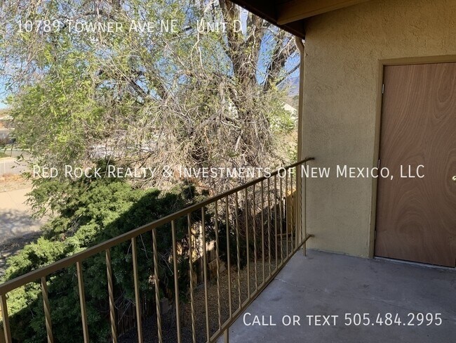 Foto del edificio - 10789 Towner Ave NE