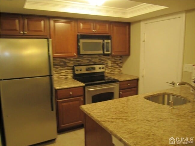 Building Photo - 55A Juniper Plaza