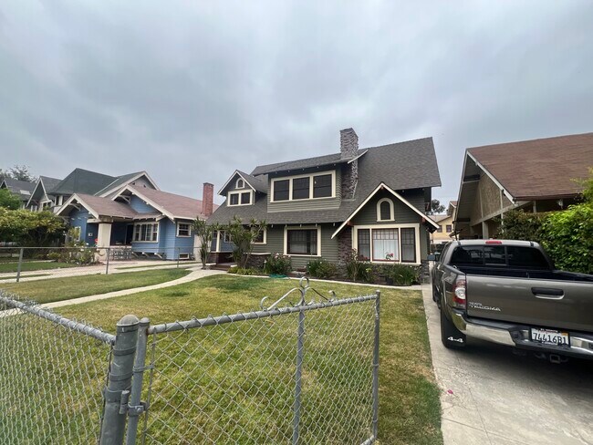 Foto del edificio - 2232 Juliet St