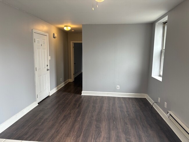 Photo - 808 S 6th St House