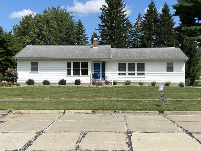 Building Photo - 238 Northpark Dr