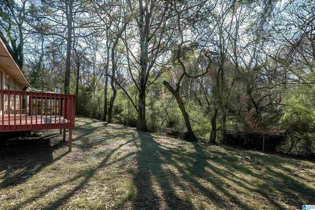 Building Photo - 832 Alden Ave