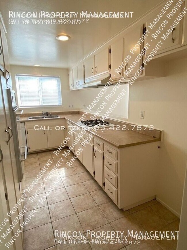Foto del edificio - 2472 Seahorse-