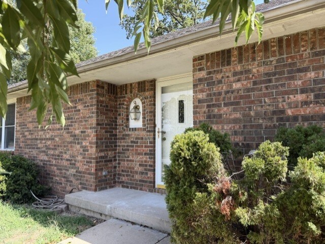 Foto del edificio - 2785 Douglas Fir Rd