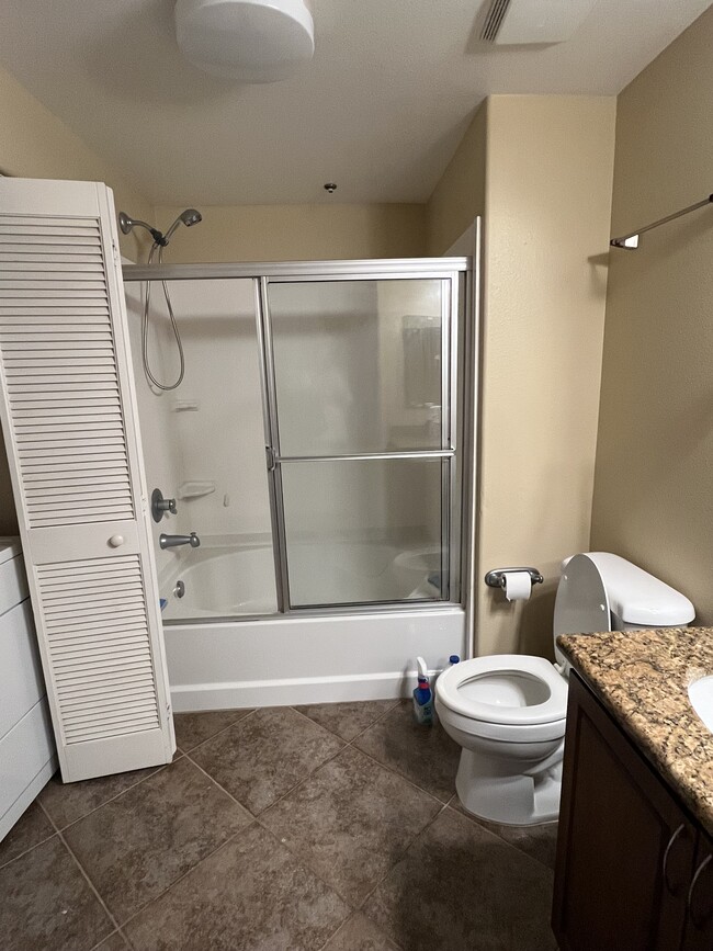 Building Photo - 3887 Pell Pl