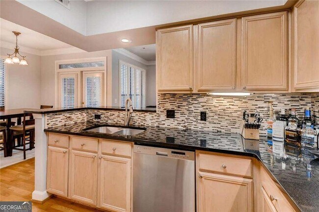 Foto del edificio - 3777 Peachtree Rd NE