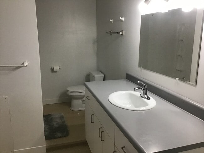Salle de bain - 883 Rue Paradis