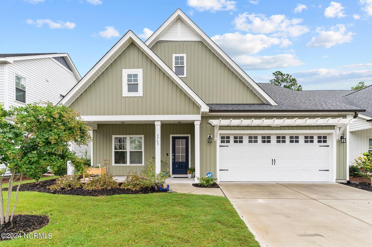 Primary Photo - 3763 Spicetree Dr