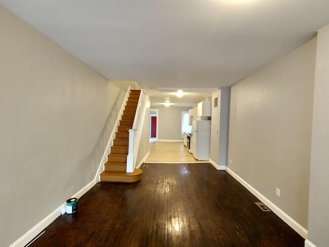 Foto del edificio - 511 N Kenwood Ave