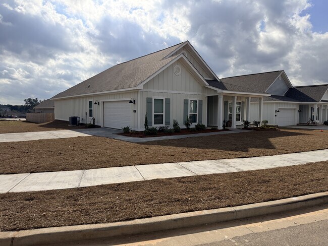 Foto del edificio - 7307 Hawkins Mnr