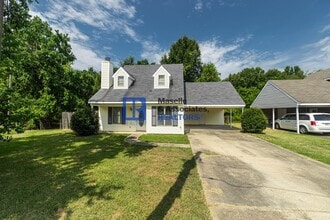 Building Photo - 520 Twin Pine Cove