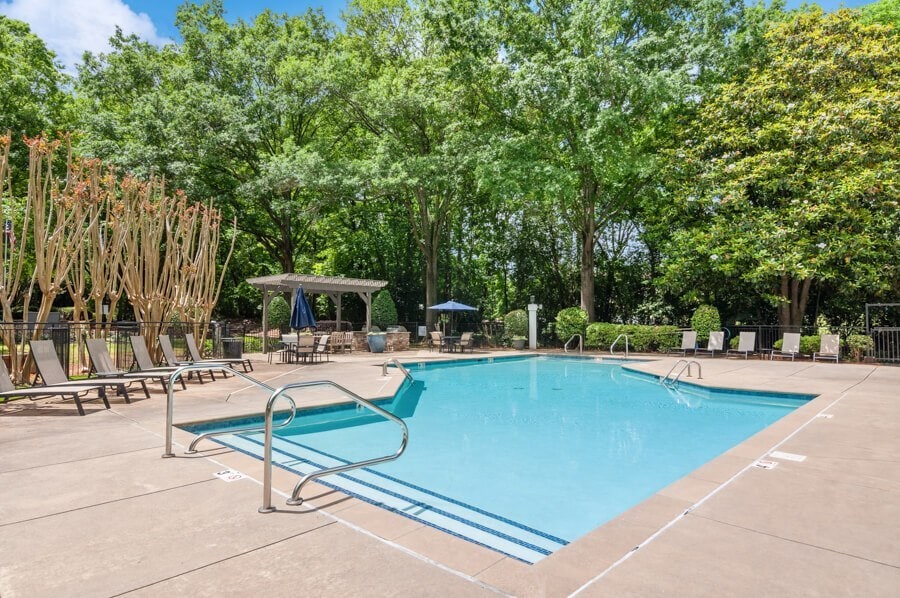 Arbor Village Apartments in Charlotte, NC