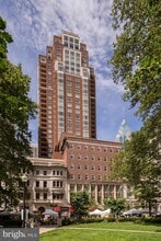 Building Photo - 130 S 18th St