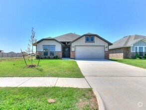 Building Photo - 561 Grand Sycamore Dr