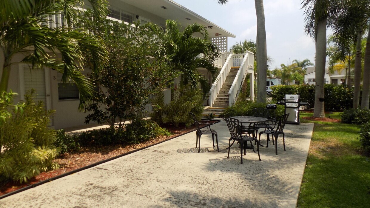 Foto principal - 225 Ocean Breeze St