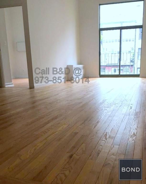 Foto del edificio - 210-220 East 22nd Street