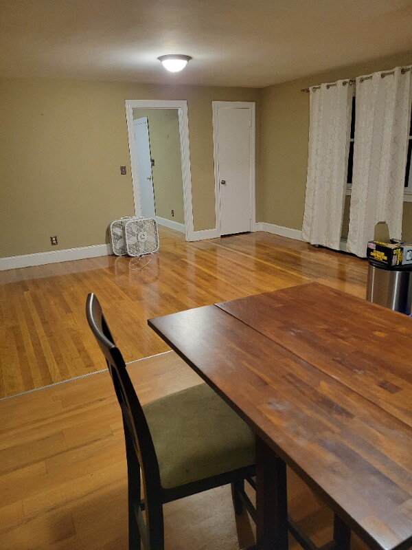 93 Rhode Island St Unit 2nd, Cranston, RI 02920 Room for Rent in Cranston, RI