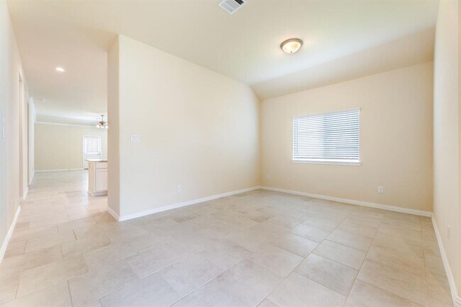 Building Photo - 6115 Patton Ln