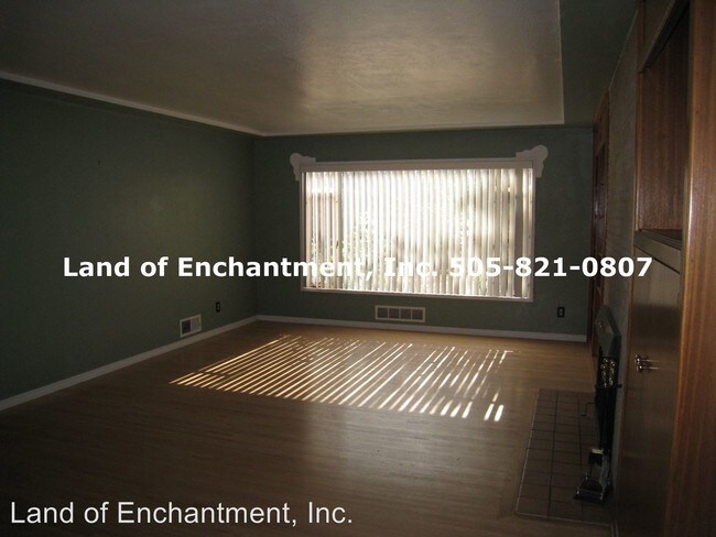 Foto del edificio - 3 br, 2 bath House - 1409 Valencia Dr NE