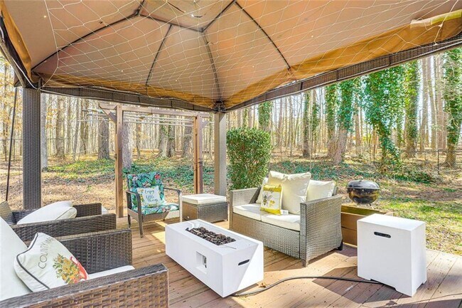 Foto del edificio - 3595 Chastain Ct