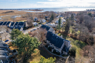 Building Photo - 80 Seaview Terrace