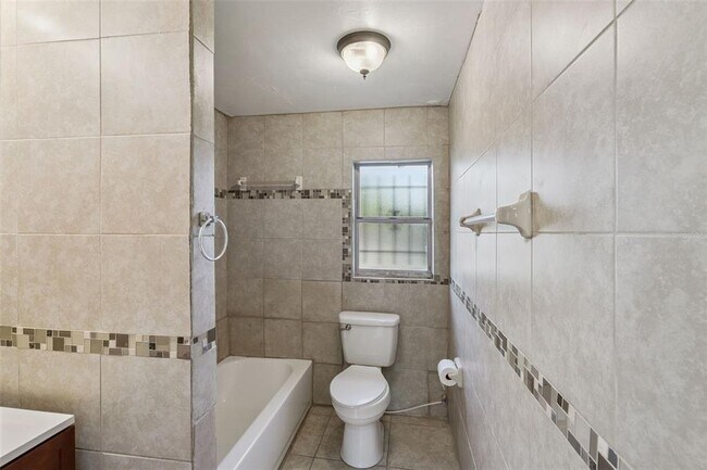 Foto del edificio - 715 S Westmoreland Dr