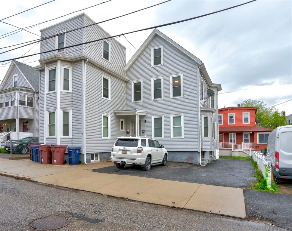 Foto principal - 46 Wyllis Ave