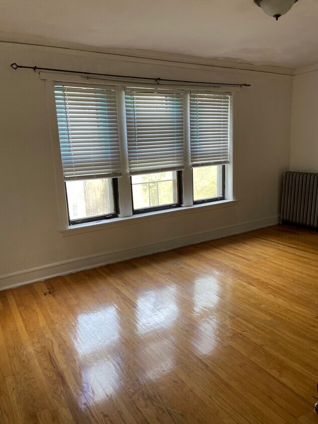 Foto principal - 4705 N Rockwell St