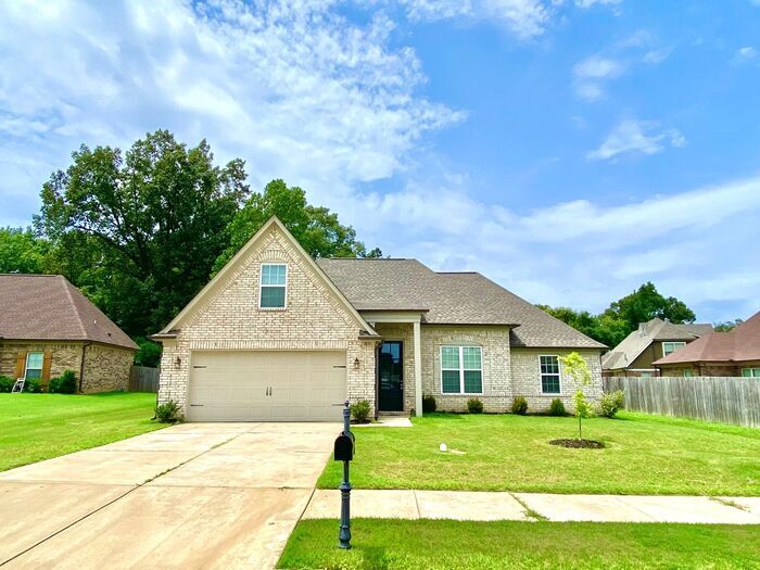 Now Availalbe In Horn Lake @ Nicole Place, 4-Bedroom 3 Bath Home - Now Availalbe In Horn Lake @ Nicole Place, 4-Bedroom 3 Bath Home