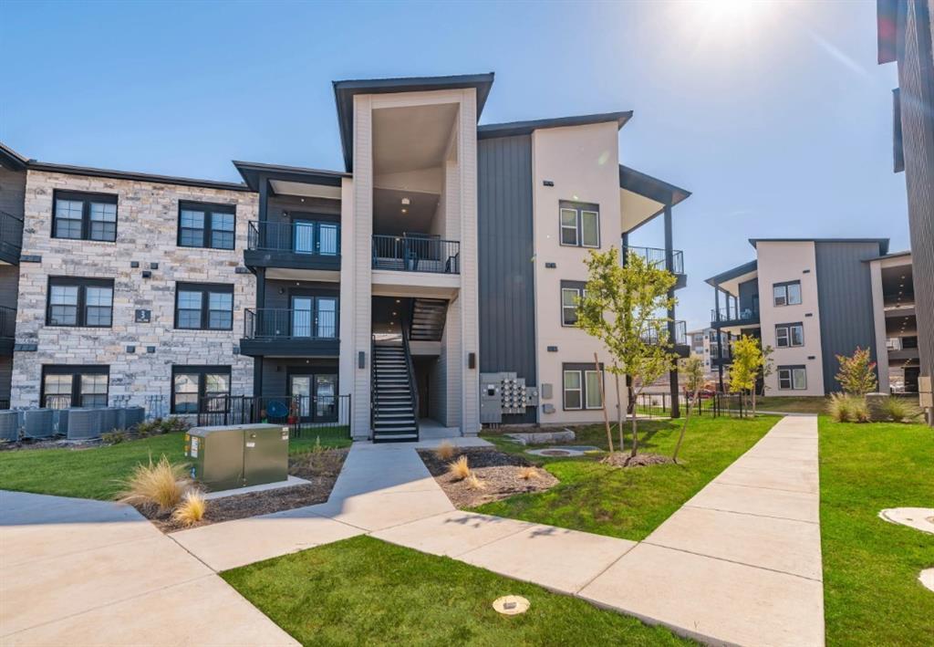 Foto principal - 13624 Dessau Rd