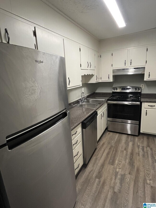 Foto del edificio - 1340 32nd St S